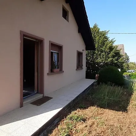 Vila Maison Meublee Spacieuse A La Campagne Avec Jardin Gottenhouse